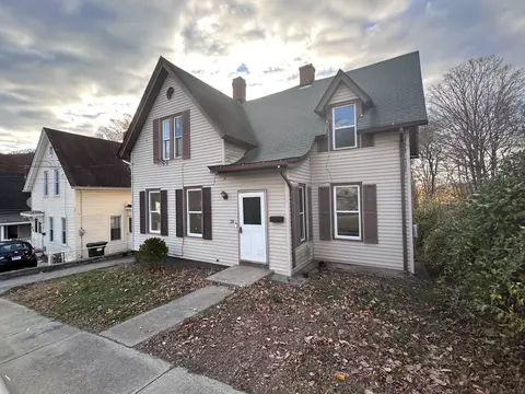20 Hedge Ave, Norwich, CT 06360