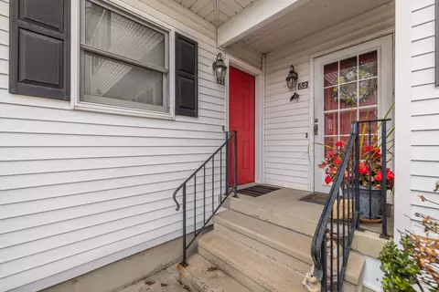 51 Commodore Cmns #51, Derby, CT 06418