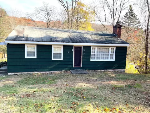 146 Perkins St, Bristol, CT 06010