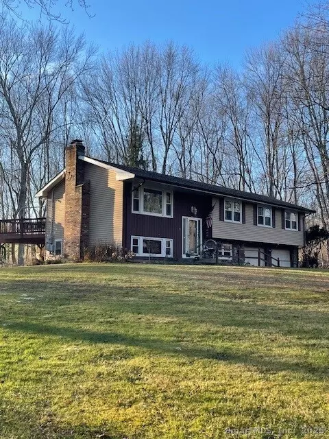 9 Tumblebrook Rd, Bolton, CT 06043