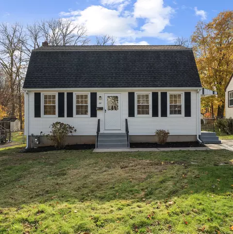 38 Buckley Ave, Bristol, CT 06010