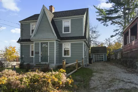 20 Harris Rd, New London, CT 06320