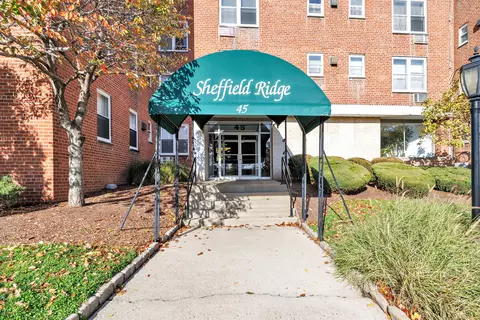 45 Maple St #4H, Norwalk, CT 06850