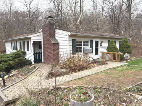 100 Padanaram Rd, Danbury, CT 06811