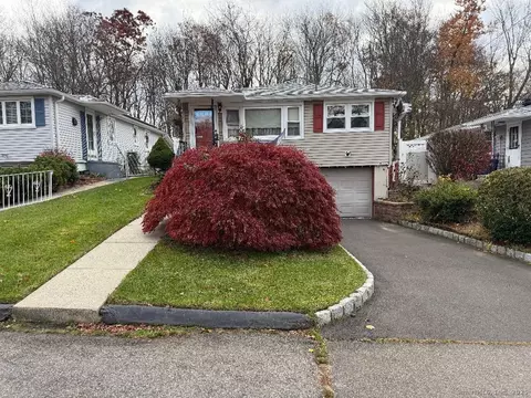 125 Harding Ave, West Haven, CT 06516