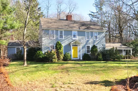 11 W Chestnut Hill Rd, Litchfield, CT 06759