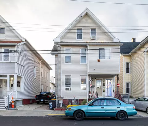 36 Shelter St, New Haven, CT 06513