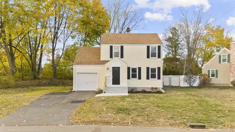 52 William St, North Haven, CT 06473