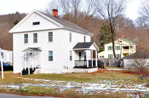 118 Meadow St, Winchester, CT 06098