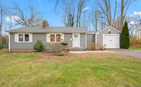 1 Hillside Ave, Rocky Hill, CT 06067