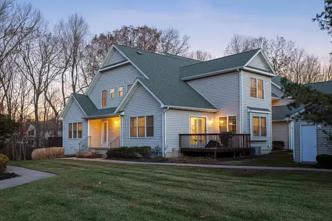 8 Reggie Way #B, Broad Brook, CT 06016