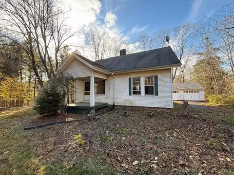 61 Cheshire Rd, Wallingford, CT 06492