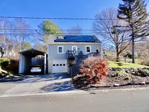35 Calli St, Torrington, CT 06790