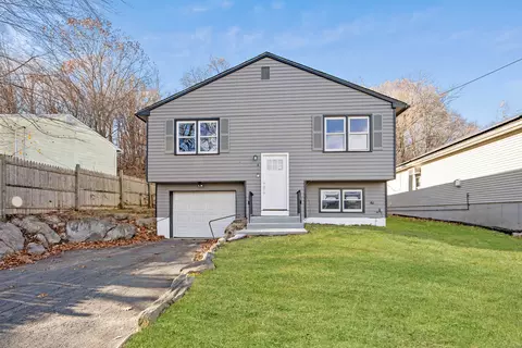 4 Esperon St, Waterbury, CT 06705