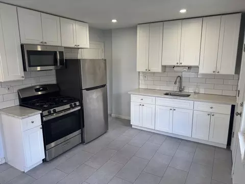 190 Bonner St, Hartford, CT 06106