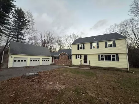 45 Hemlock Dr, Marlborough, CT 06447