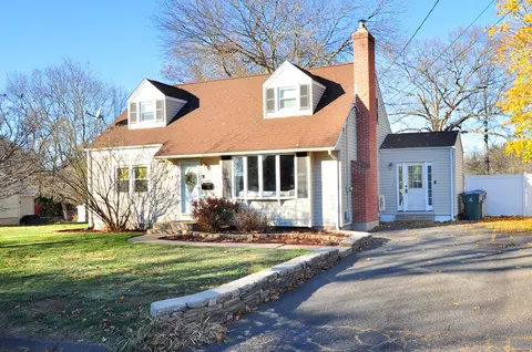 163 Mark St, Bristol, CT 06010