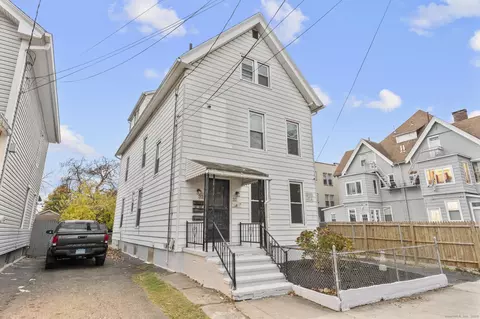 32 Lamberton St, New Haven, CT 06519