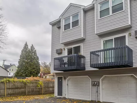 239 Glen St #2A, New Britain, CT 06051