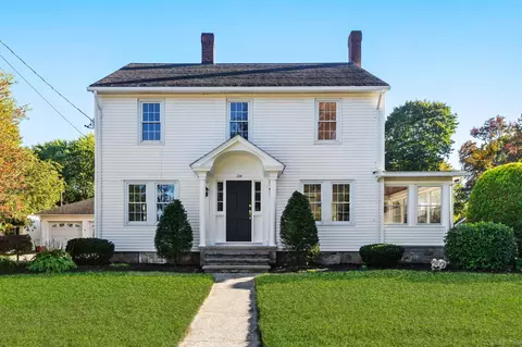 784 Victory Hwy, North Smithfield, RI 02896
