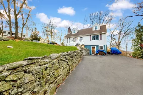 375 Silver St, Bridgeport, CT 06610