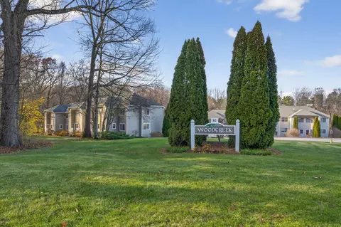 80 Country Ln #11, Vernon, CT 06066