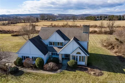 41 Day School Dr, Middlefield, CT 06455