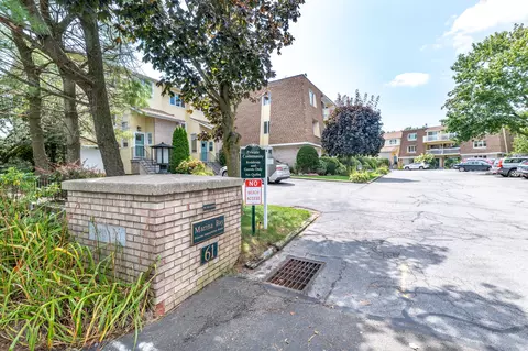 61 Seaview Ave #76, Stamford, CT 06902