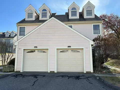 101 Madeline Ave #55, Waterbury, CT 06708
