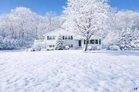 24 Warnock Dr, Westport, CT 06880