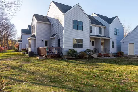18 Folkstone Rd #B, East Windsor, CT 06016