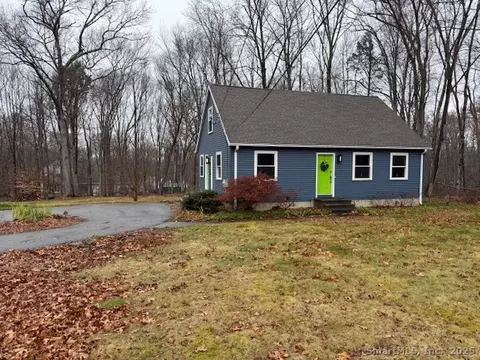 286 Middletown Rd, Colchester, CT 06415