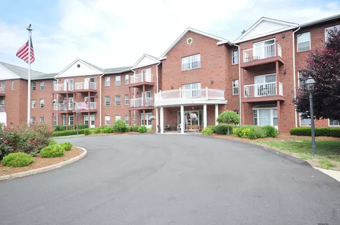 625 Palisado Ave #310, Windsor, CT 06095