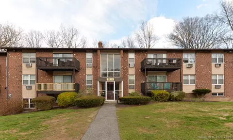 93 Balance Rock Rd #1, Seymour, CT 06483