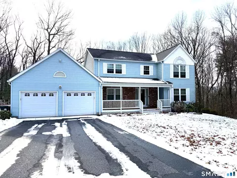 49 Siegas Rd, Burlington, CT 06013