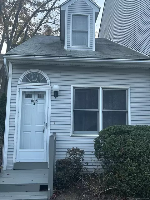 1016 Whalley Ave #6, New Haven, CT 06515