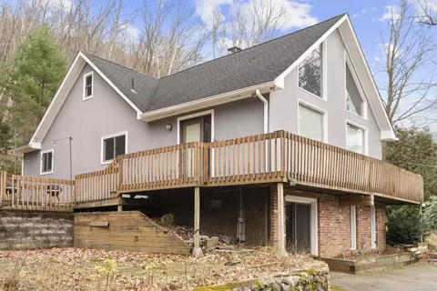 55 Trout Brook Dr, Naugatuck, CT 06770