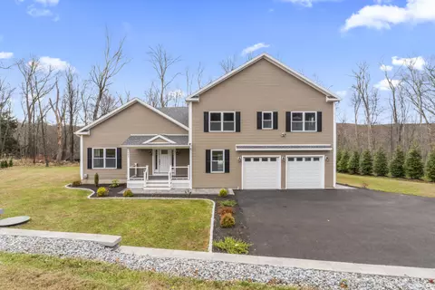 383 Leonard Rd, Middlebury, CT 06762
