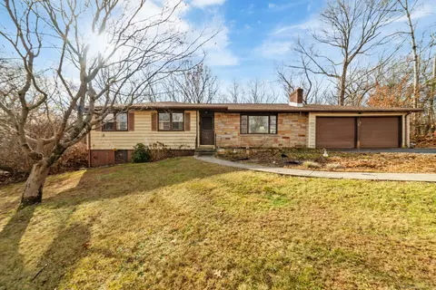 187 Lincoln St, Naugatuck, CT 06770