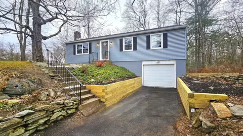 111 Oxbow Dr, Torrington, CT 06790