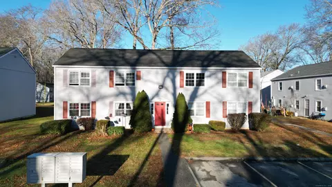 120 Gallup Hill Rd #2A, Ledyard, CT 06339