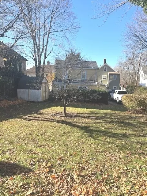 15 Henry St, Greenwich, CT 06830