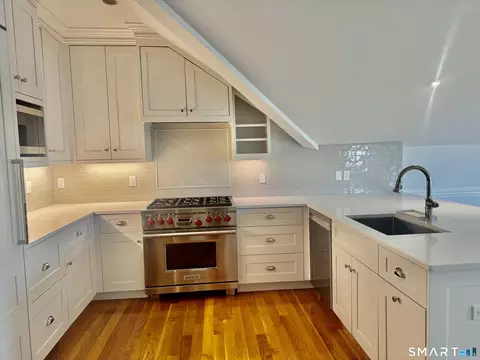 500 Main St #3, Ridgefield, CT 06877