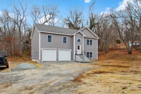 8 Taylor Bridge Rd, Lebanon, CT 06249