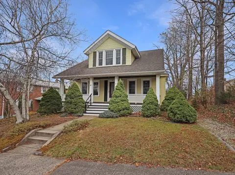 78 Victoria Rd, New Britain, CT 06052