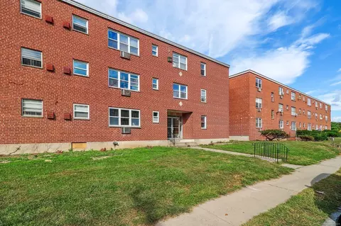 24 Merrill St #C1, Hartford, CT 06106