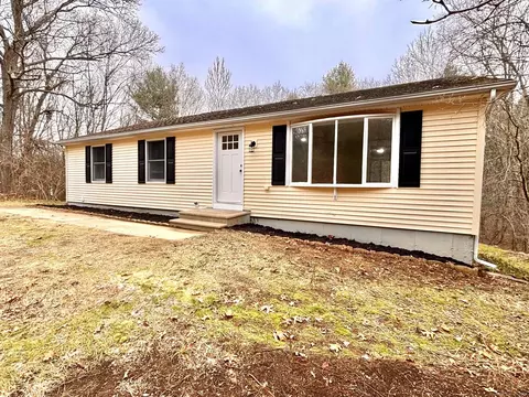 164 Starkweather Rd, Plainfield, CT 06374