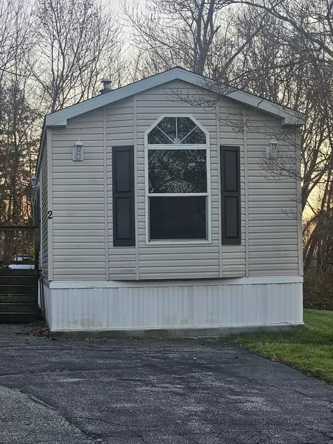 2 Terrace Dr, Plainfield, CT 06374