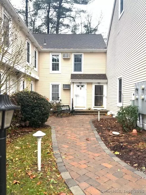 54 Rope Ferry Rd #C55, Waterford, CT 06385