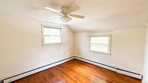 Bedroom - 338 Main St, Hampton, CT 06247 photo 6 of 9